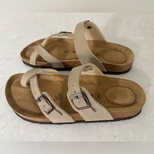 Cushionaire Luna Stone Nubuck Sandals